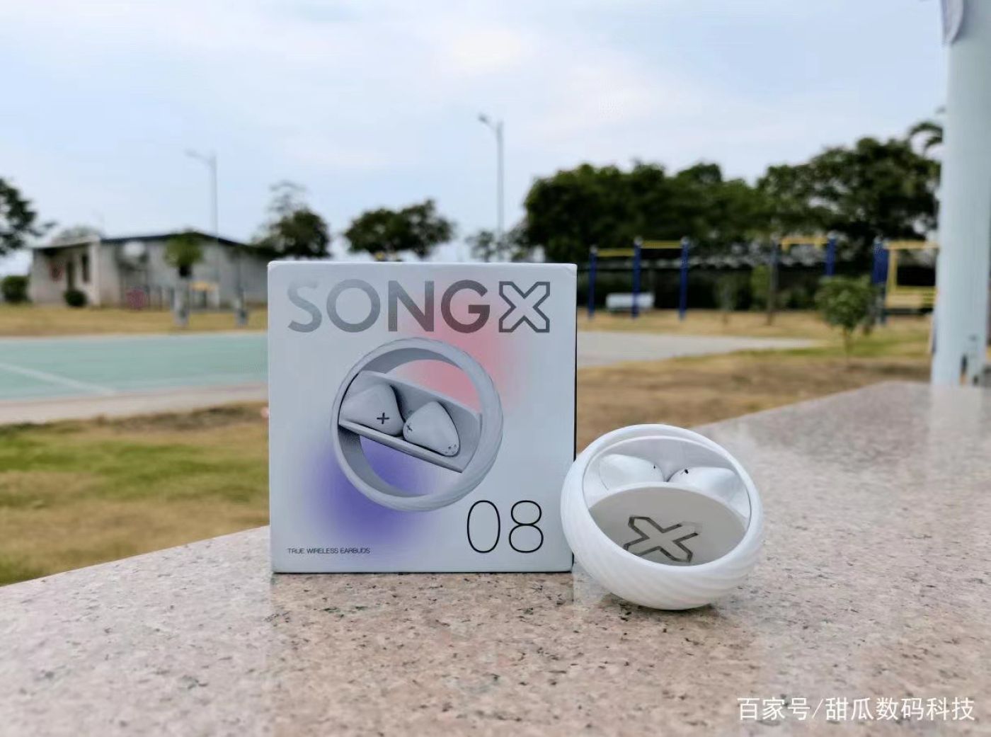 Tai Bluetooth SONGX AIR SX08 TWS X-Bass Chống nước IPX4 , thời gian chờ 25 giờ - Màu đen