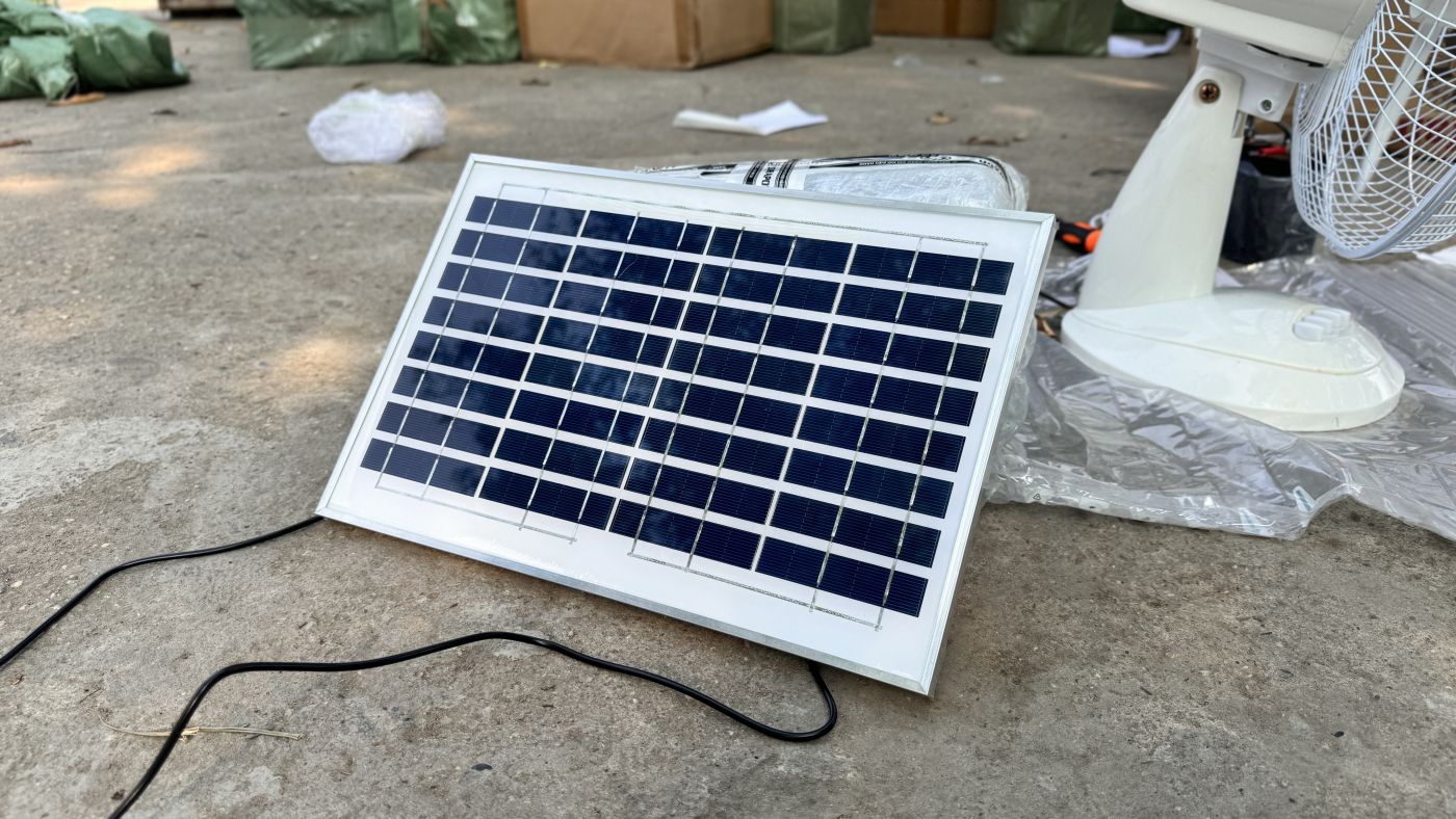 Tấm Panel năng lượng mặt trời công suất 10w - dùng cho quạt tích điện
