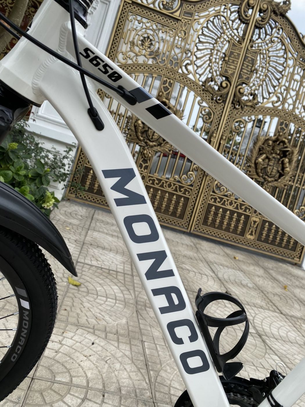 Xe đạp thể thao MONACO 24 cấp độ KHUNG NHÔM - Bộ đề SHIMANO chính hãng - 3 trục bi BẠC ĐẠN