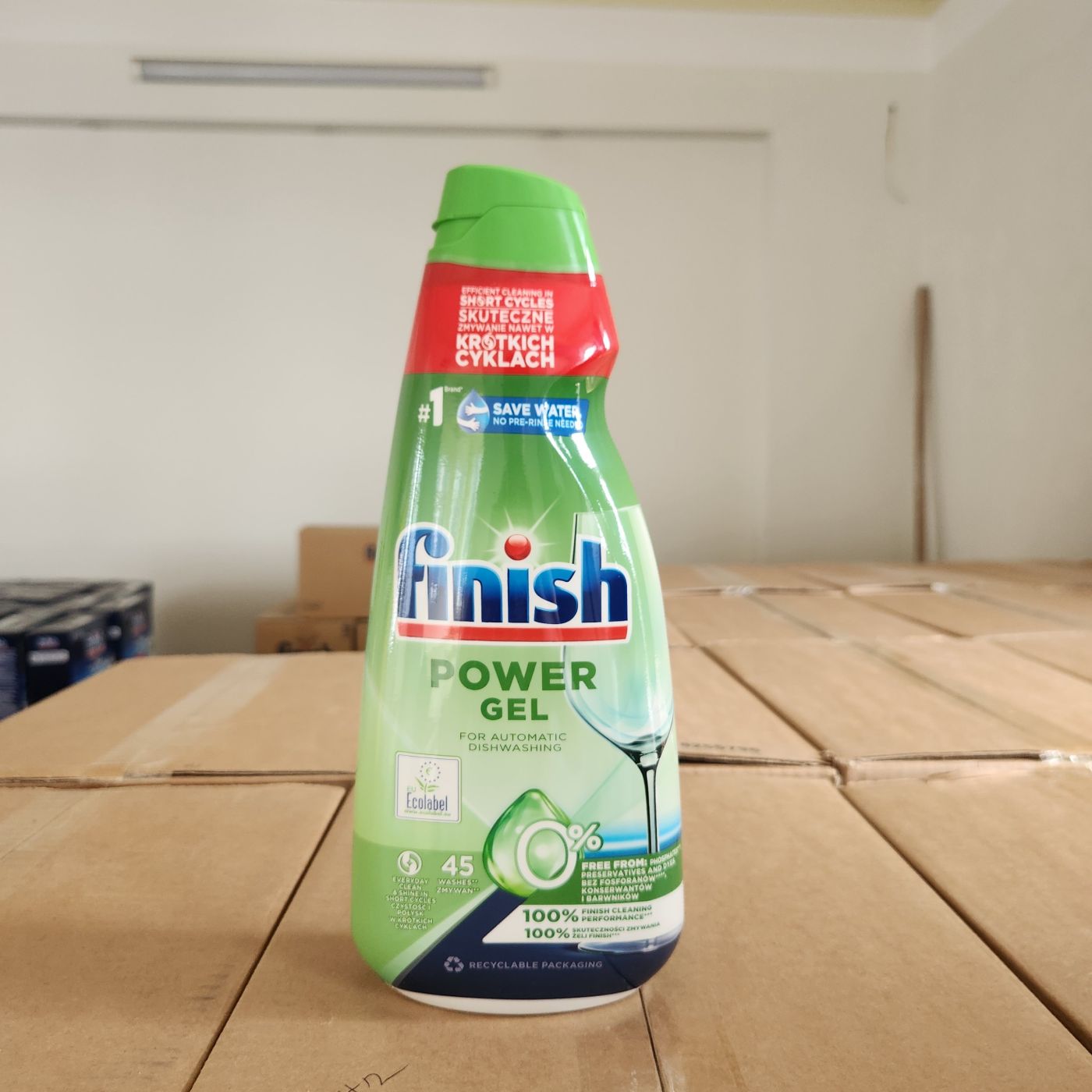 Gel rửa bát finish Eco 900ml, nguyên liệu tự nhiên bảo vệ môi trường, an toàn sức khoẻ.