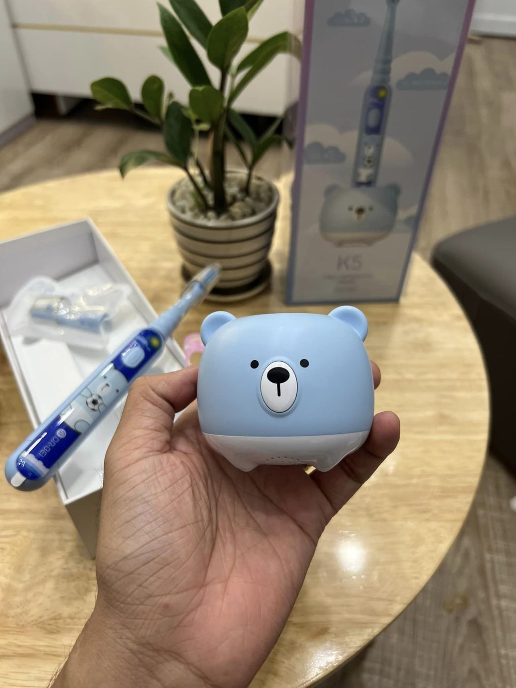 Bàn chải điện trẻ em Xiaomi Dr.Bei K5 (kết nối App, có dock sạc rời ,chống nước)